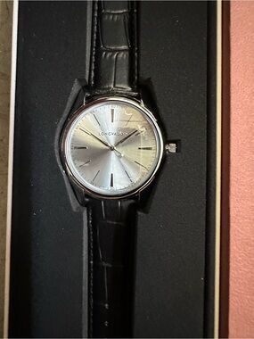Longvadon Heritage Watch Chataigne Silver Dial Black Leather Band NIB